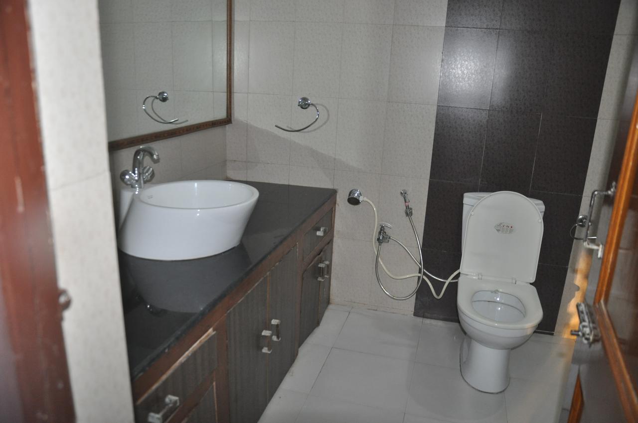 Hotel Eagle Nest Bharatpur Extérieur photo