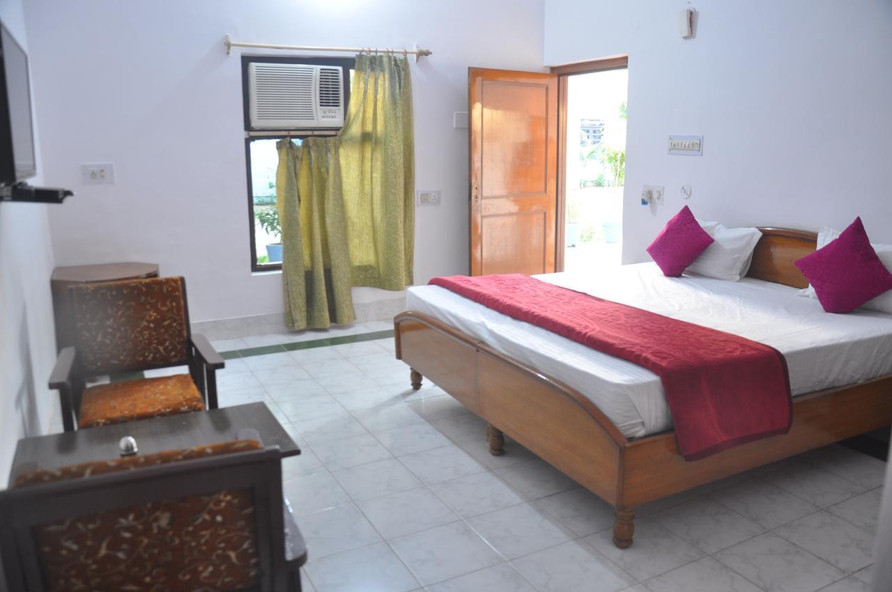 Hotel Eagle Nest Bharatpur Extérieur photo